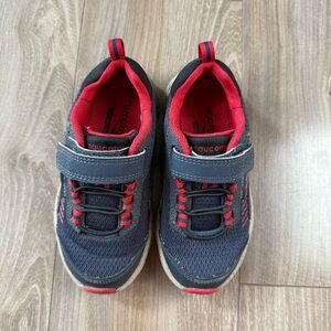 Saucony big kids windshield AC sneaker